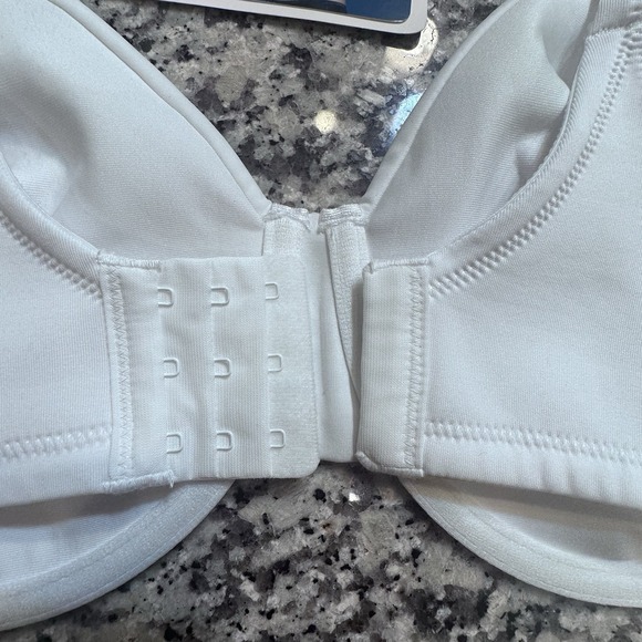 Vanity Fair Radiant Collection Women's Full Figure‎ Underwire Bra Size 42C - Picture 11 of 12